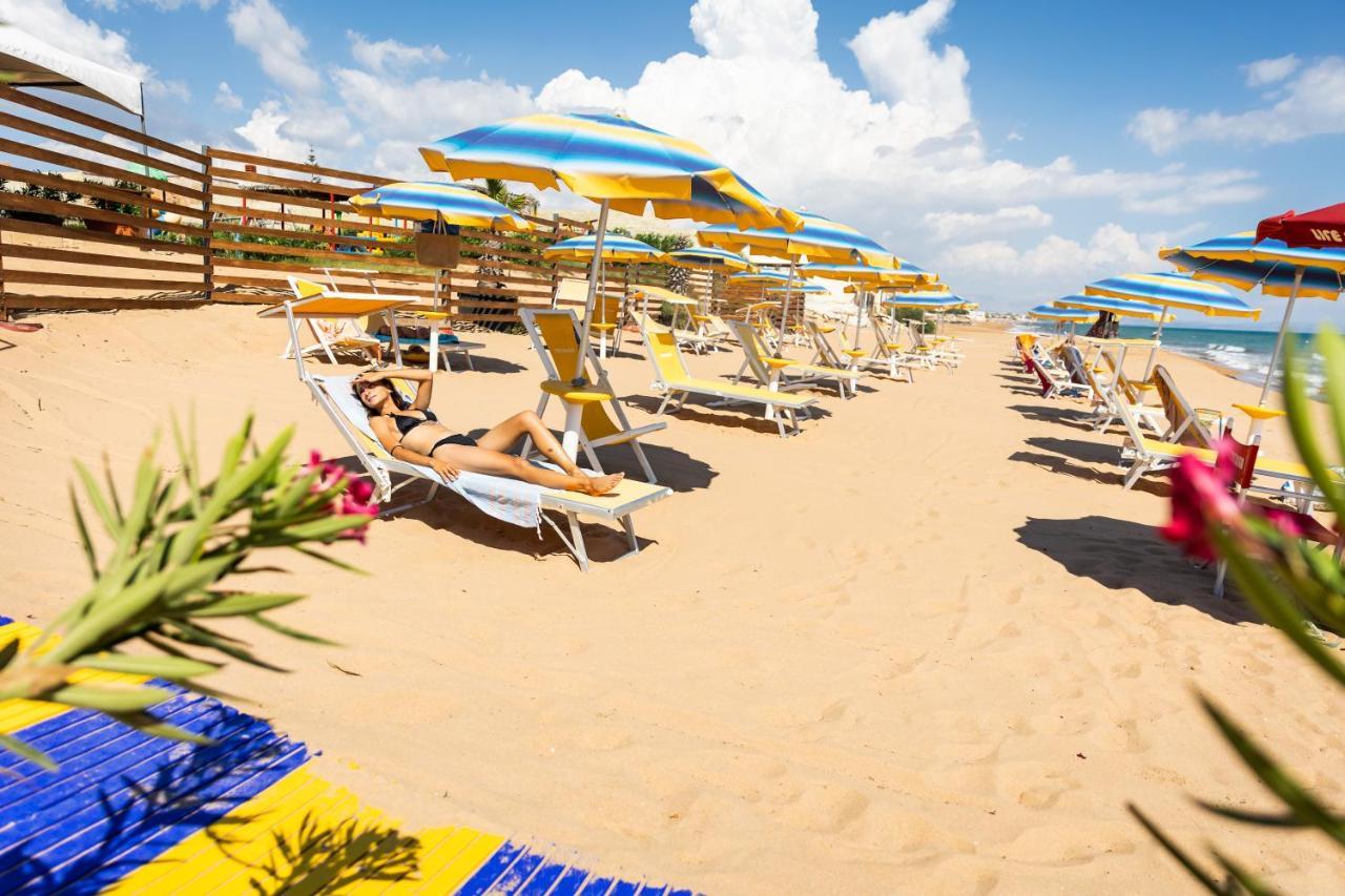 Triscinamare Hotel Residence Екстериор снимка